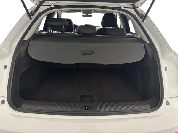 AUDI Q3 Dsl (2018) — foto 9 van 25