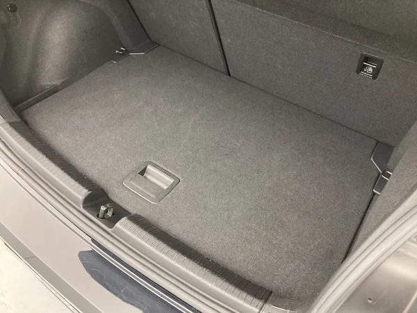 VOLKSWAGEN Polo (2025) — foto 14 van 36