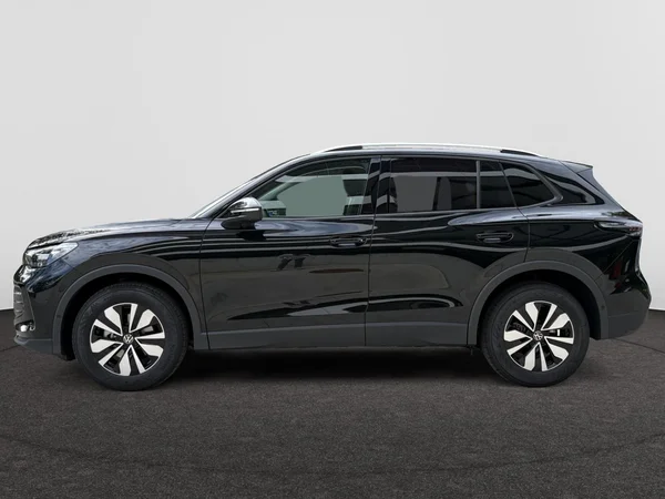VOLKSWAGEN Tiguan (2026) — foto 12 van 24