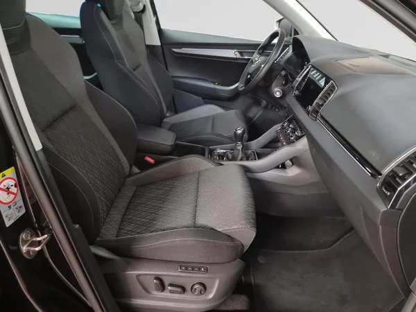 SKODA Karoq (2022) — foto 18 van 23