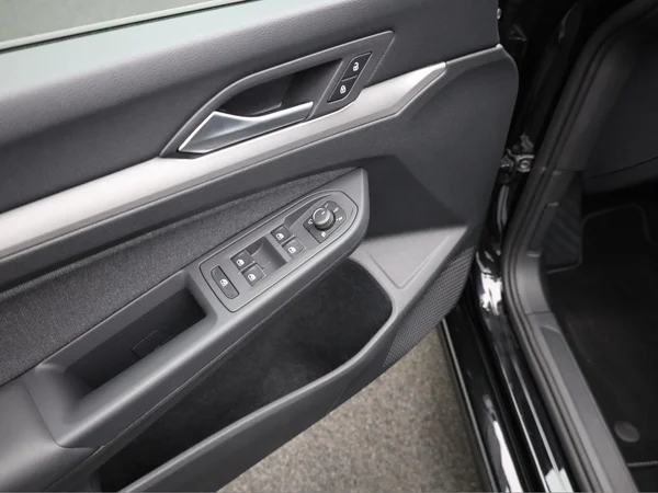 VOLKSWAGEN Golf Variant VIII Dsl (2024) — foto 5 van 19