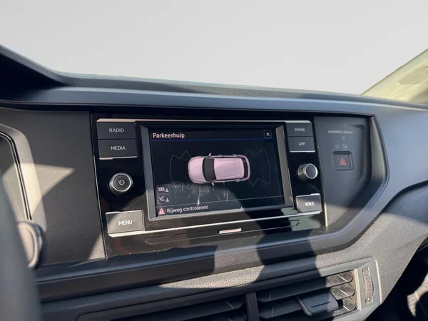 VOLKSWAGEN Taigo (2024) — foto 7 van 17