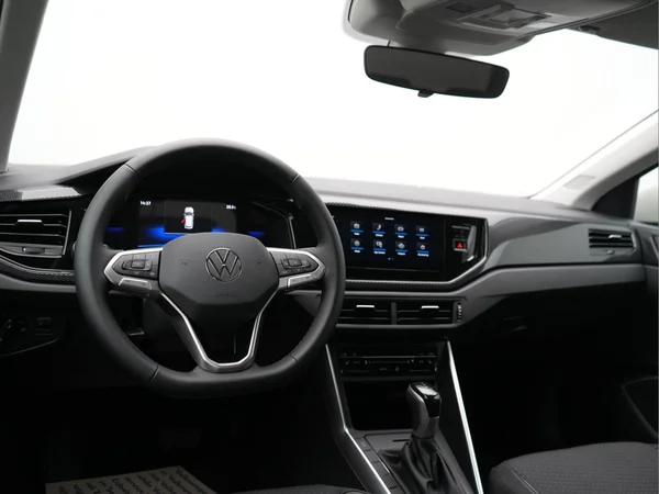 VOLKSWAGEN Polo (2026) — foto 4 van 25