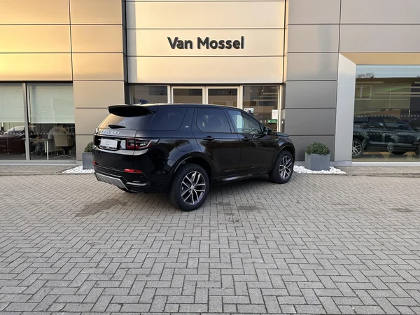 Land Rover Discovery Sport (2026) — foto 30 van 32