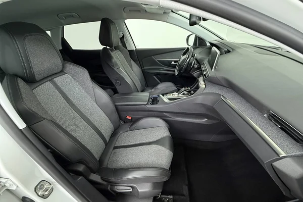 Peugeot 3008 (2020) — foto 5 van 29