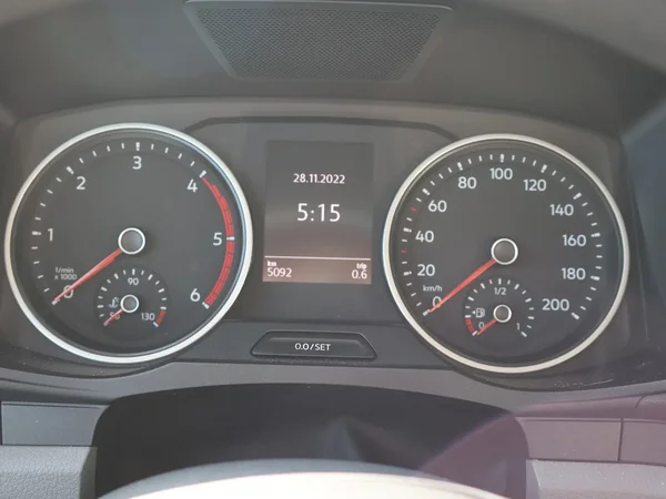 Volkswagen Crafter (2020) — foto 13 van 23