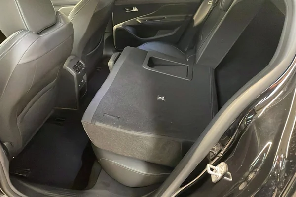 Peugeot 408 (2025) — foto 4 van 31