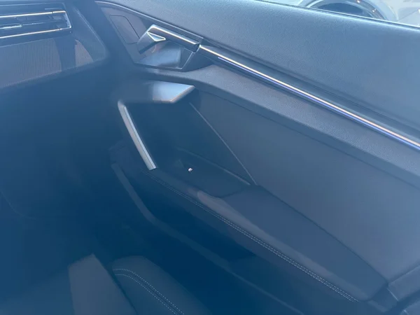 AUDI A3 Alltstreet (2025) — foto 9 van 21