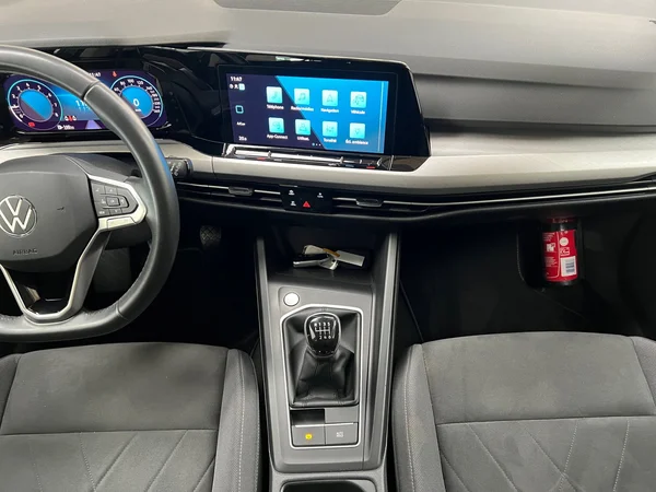 VOLKSWAGEN Golf VIII (2023) — foto 20 van 20