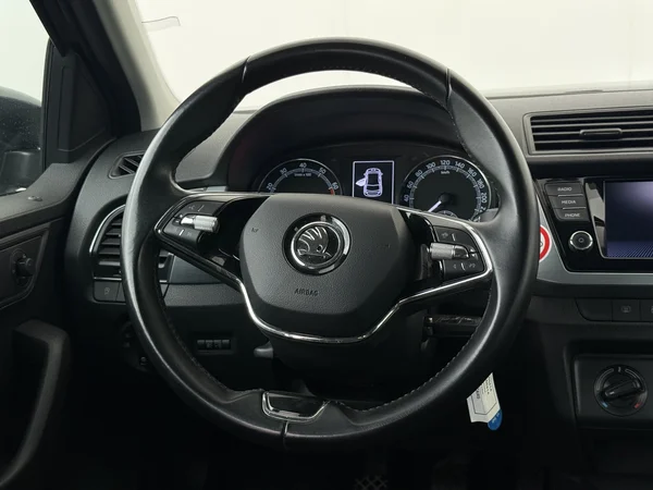 SKODA Fabia (2021) — foto 14 van 25