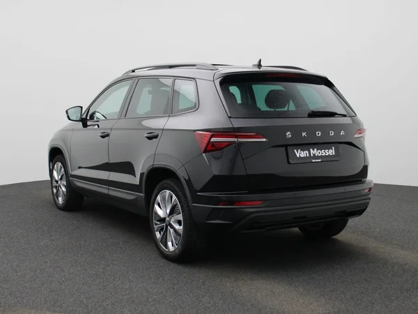 Škoda Karoq (2022) — foto 12 van 40