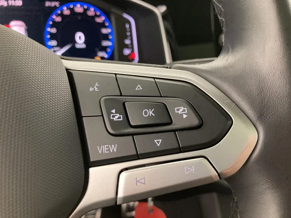 VOLKSWAGEN Taigo (2025) — foto 30 van 36