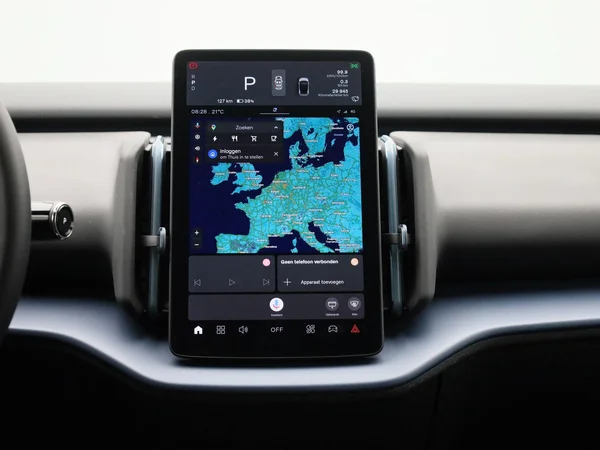 Volvo EX30 (2024) — foto 2 van 38