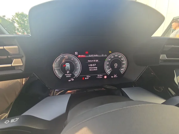 AUDI A3 Sportback PHEV (2025) — foto 21 van 24