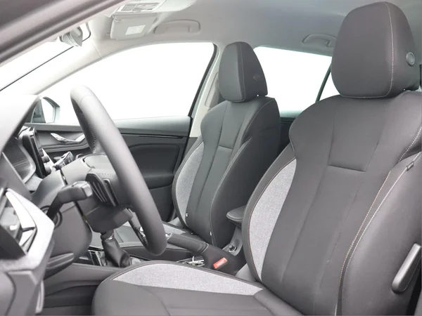 SKODA Kamiq (2026) — foto 2 van 13