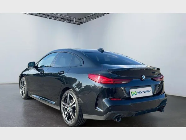 BMW 2 Gran Coupé (2022) — foto 12 van 29