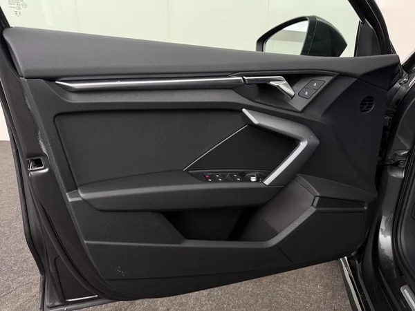 AUDI A3 Sportback (2025) — foto 7 van 18