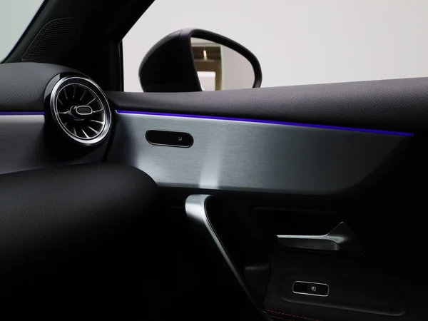 Mercedes-Benz A-Klasse (2021) — foto 25 van 41