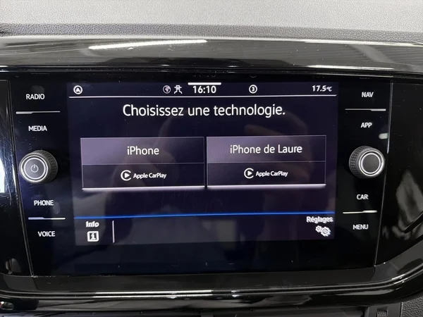Volkswagen T-Cross (2022) — foto 10 van 20