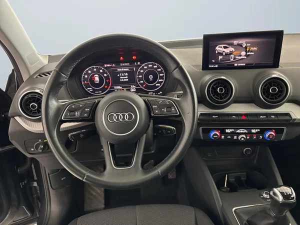 AUDI Q2 (2022) — foto 8 van 28