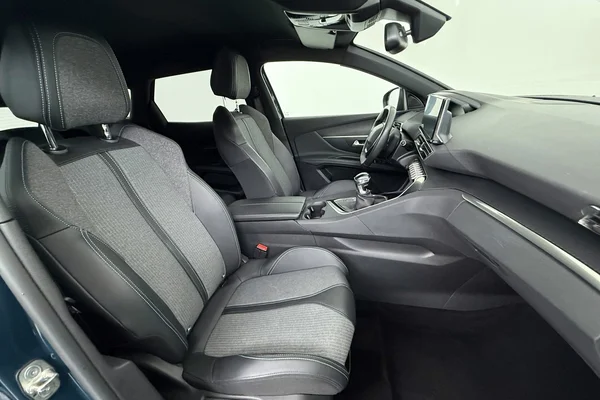 Peugeot 3008 (2024) — foto 15 van 28
