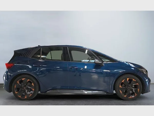 Cupra Born (2022) — foto 30 van 35
