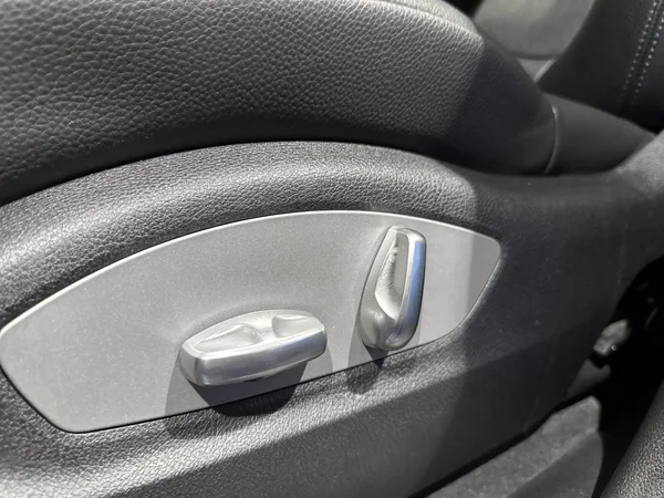 Porsche Macan (2021) — foto 8 van 19
