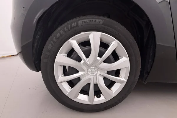 Opel Corsa (2025) — foto 17 van 32
