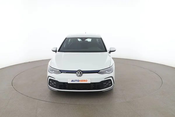 Volkswagen Golf (2020) — foto 15 van 16
