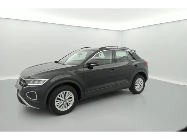 VOLKSWAGEN T-Roc (2024) — foto 27 van 36