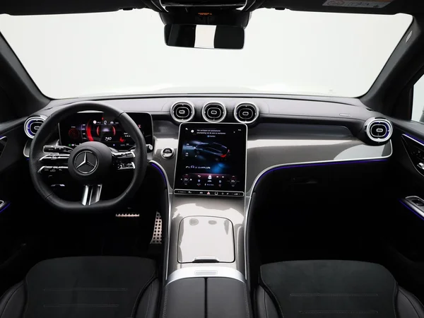 Mercedes-Benz GLC (2025) — foto 40 van 50