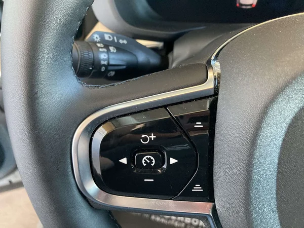 Volvo XC60 (2026) — foto 10 van 22