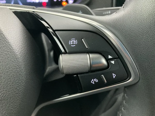 SKODA Kamiq (2025) — foto 10 van 36