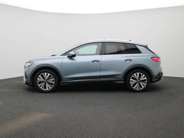 Audi Q4 e-tron (2021) — foto 44 van 48