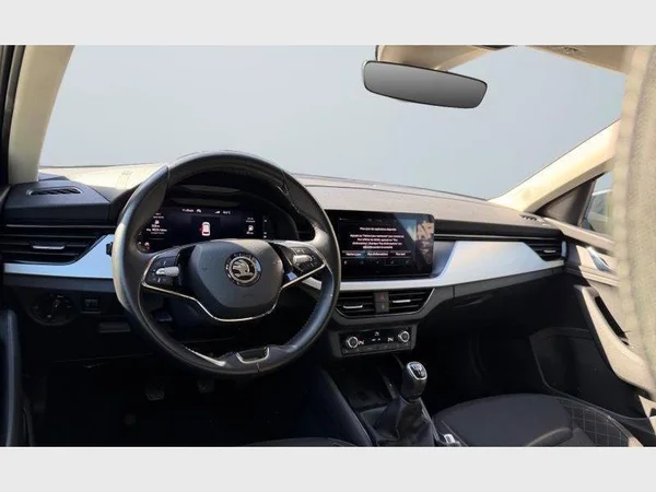 Skoda Kamiq (2022) — foto 12 van 29