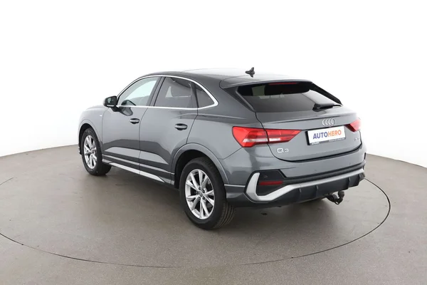 Audi Q3 (2020) — foto 10 van 16