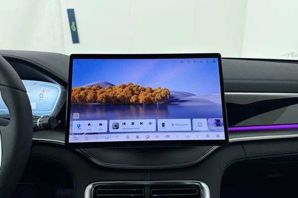 BYD Seal U PHEV (2026) — foto 3 van 16