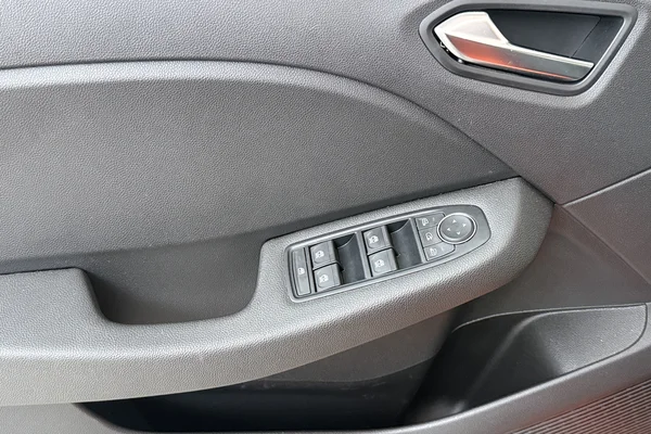 Renault Clio V Phase II (2024) — foto 8 van 17