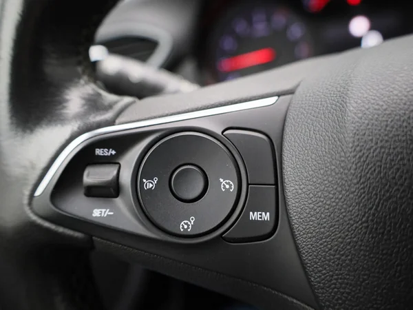 Opel Crossland (2021) — foto 13 van 38