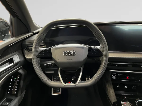 AUDI Q5 Sportback (2025) — foto 10 van 19