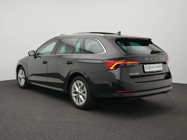 SKODA Octavia Combi (2021) — foto 34 van 41
