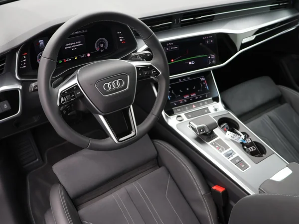 AUDI A6 Avant (2025) — foto 8 van 24