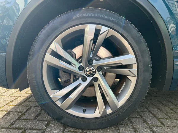 VOLKSWAGEN Tiguan eHybrid (PHEV) (2022) — foto 17 van 24