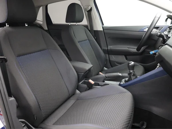 VOLKSWAGEN Polo (2021) — foto 15 van 20