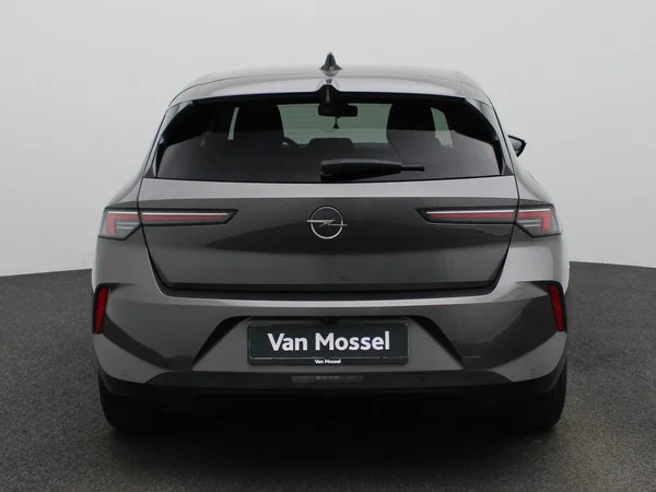 Opel Astra (2023) — foto 33 van 37