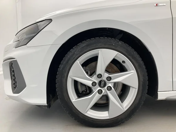AUDI A3 Sportback (2021) — foto 4 van 36