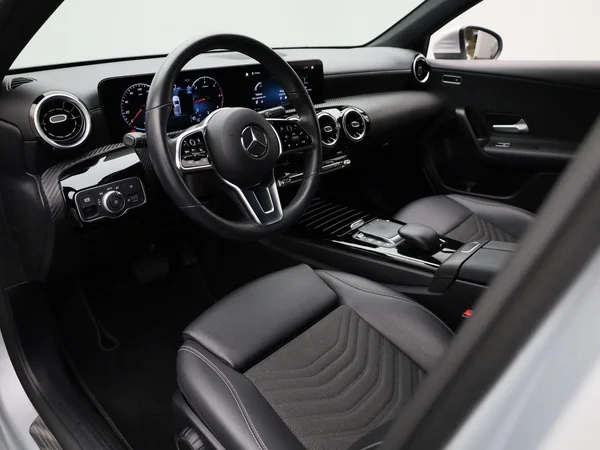 Mercedes-Benz A-Klasse (2022) — foto 10 van 43