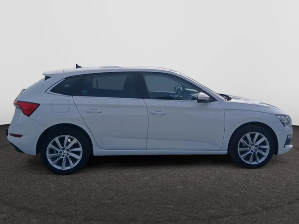 SKODA Scala (2022) — foto 10 van 21