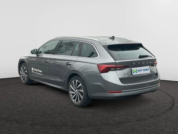 SKODA Octavia Combi (2024) — foto 17 van 25