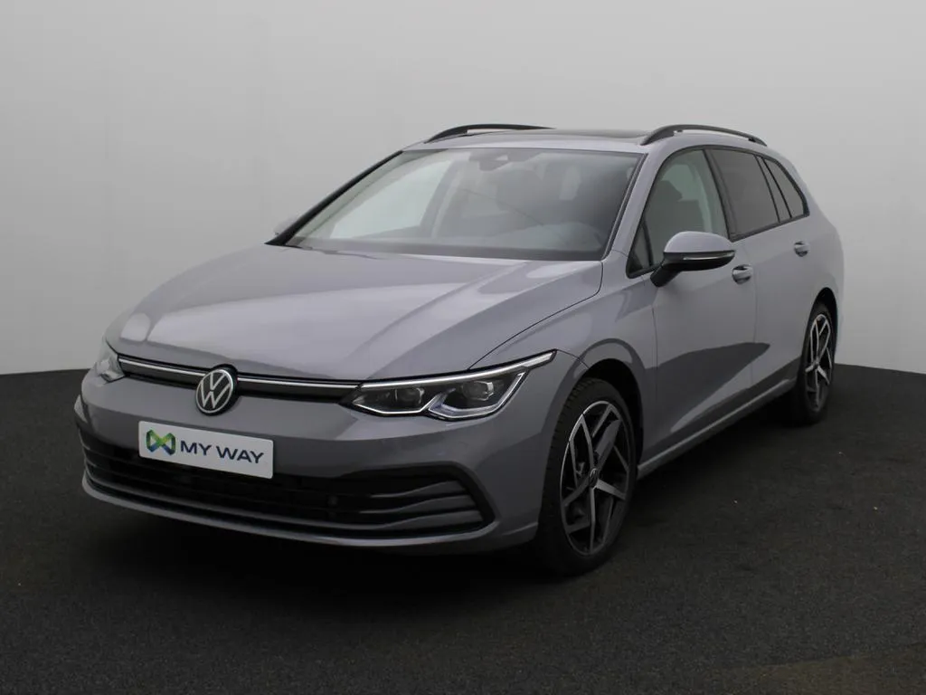VOLKSWAGEN Golf VIII SW 1122_107507_2025